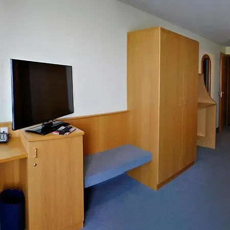 Western Loftstyle Hotel