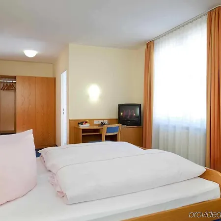 Western Loftstyle Hotel